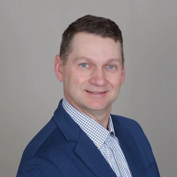 Portrait of Dr. Eric Handley